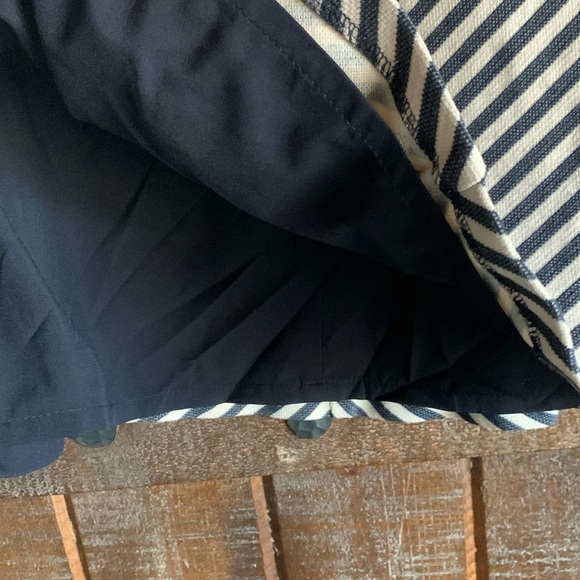 Ann Taylor women’s skirt blue white flare size 6 nautical coastal beachy - Picture 8 of 10